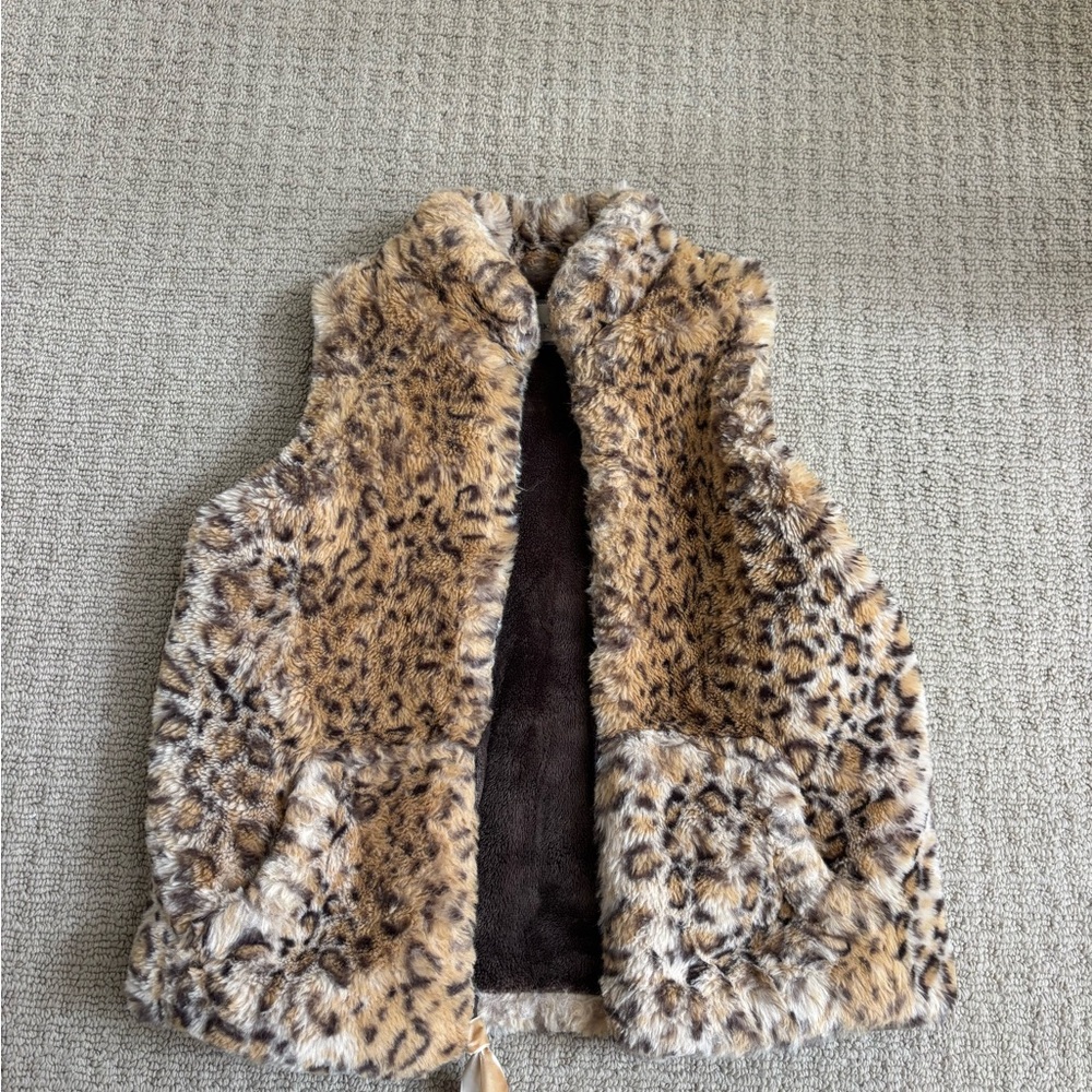 Leopard Print Faux Fur Vest